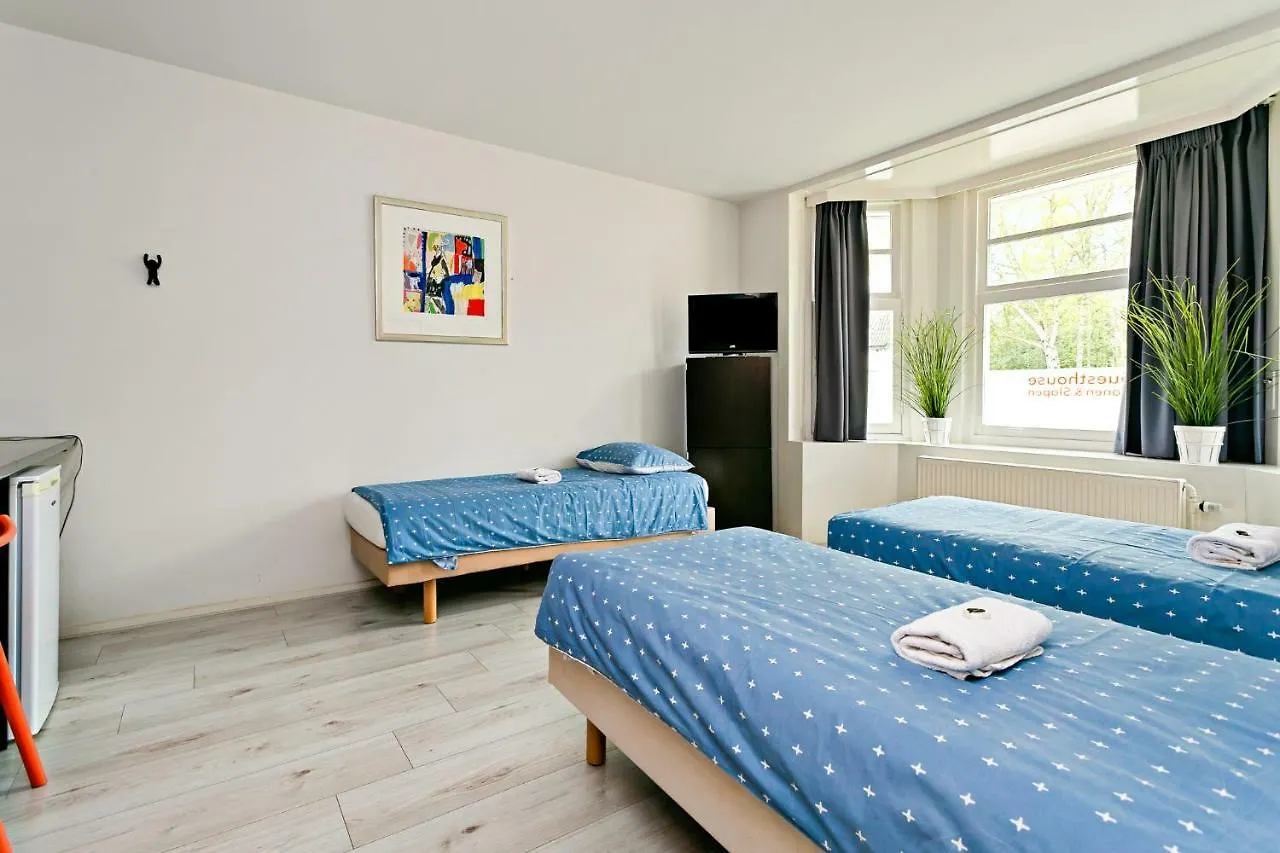 Bed & Breakfast Guesthouse Living & Sleeping Eindhoven