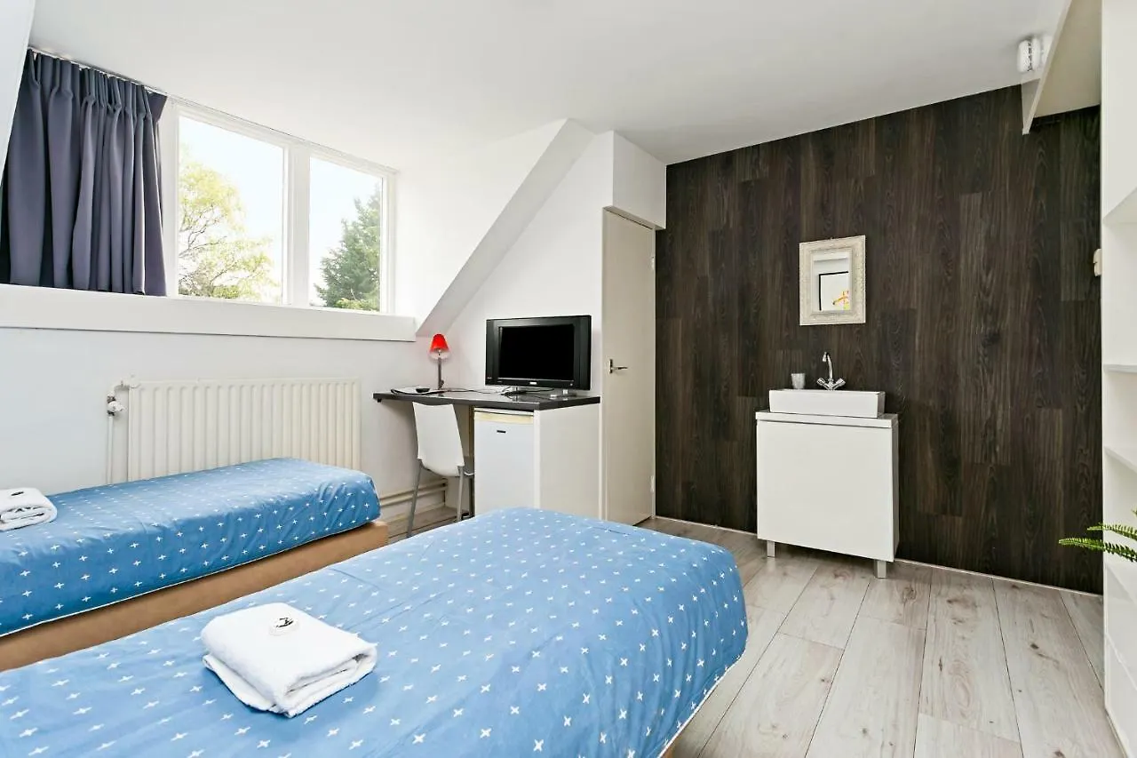 Bed & Breakfast Guesthouse Living & Sleeping Eindhoven